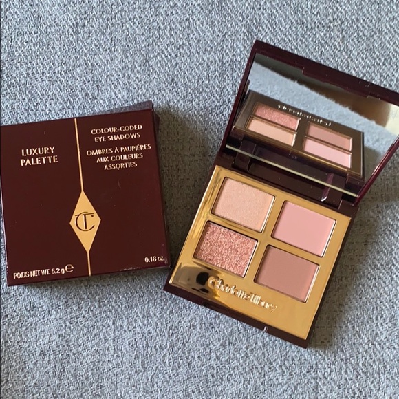 Charlotte Tilbury Other - Charlotte Tilbury Luxury Palette in Pillow Talk
